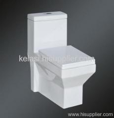 Siphonic One-piece toilet