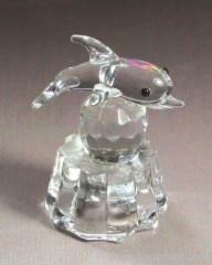 crystal dolphin with base