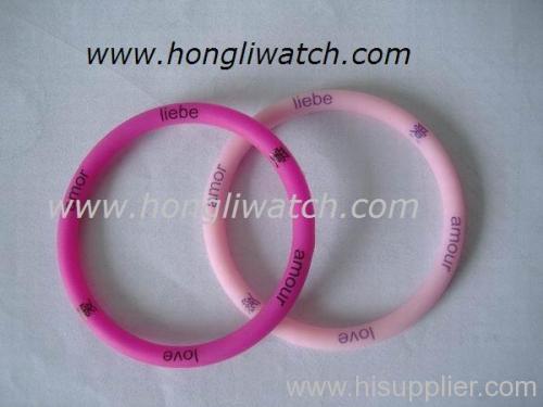 new style silicone bracelet