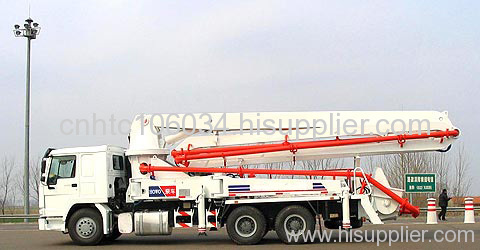 concrete pump truck