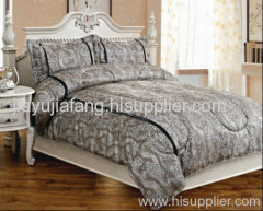 four pcs comforter sets