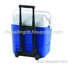 Cooler Box 36L with retractable handle and wheels