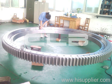 three cylindrical roller slewing ring