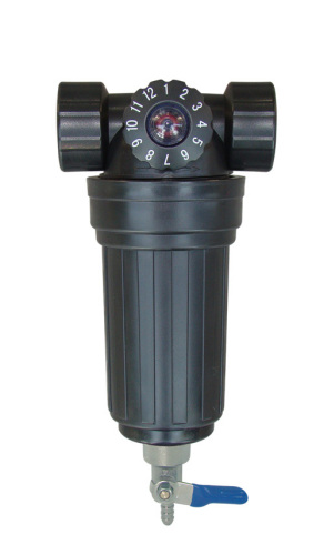 Cross flow pipe water filter