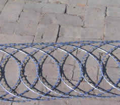 hot dipped razor wire fence