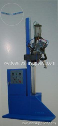 Automatic insulating glass desiccant filling machine