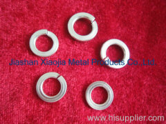 spring lock washer / split lock washer