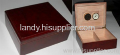 Luxury and handsome wooden cigar box including hygrometer and humidifier