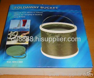 Folding buckets