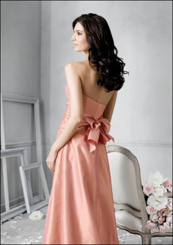 Classic Taffeta Sweetheart tea-length Bridemaids dress