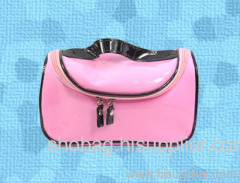 Cosmetic bag