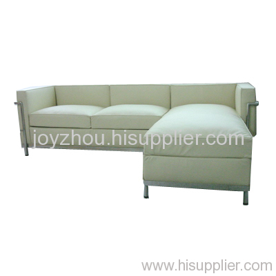 petite chaise sectional