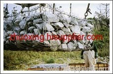 Hexagonal wire gabion box