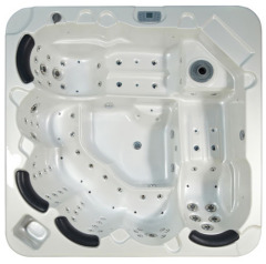 Full foam insulation hot tubs