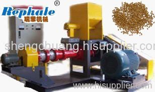 Floating fish pellet mill