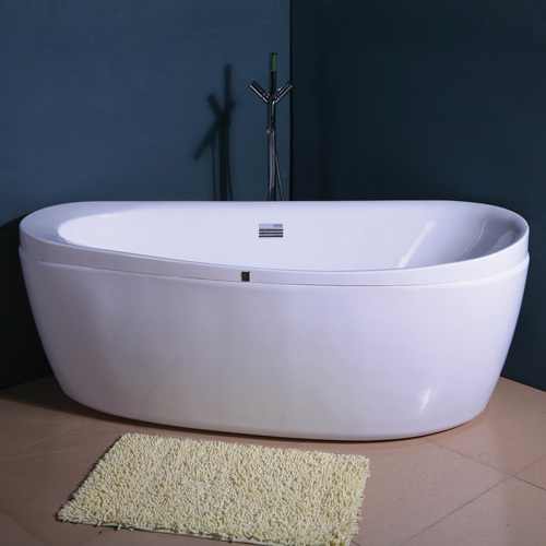 Streamlined design bathtub