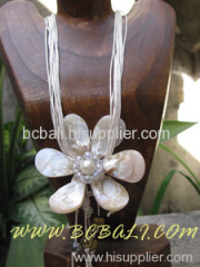 seashell necklace jewelry