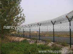 Welded wire mesh airport fence