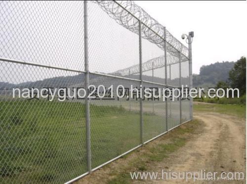 Hot dipped galvanized military security fence