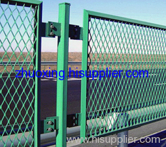 expanded mesh fence