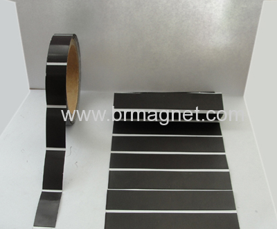 Kiss-Cut Adhesive Magnets