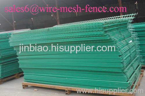 before welding wire mesh fencings