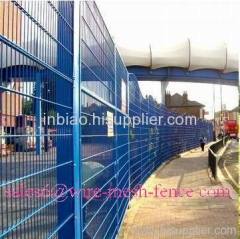 after welding wire mesh fences