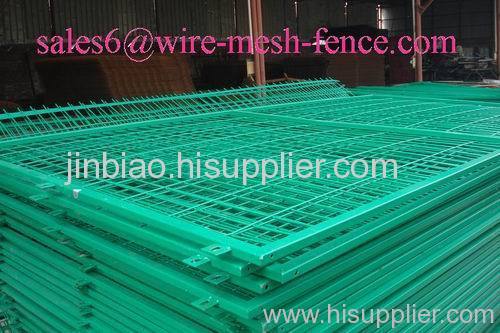 Chinese RAL6005 PVC wire mesh fencings