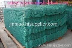 China PVC RAL6005 wire mesh fencing