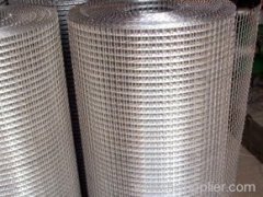 welded wire mesh fence