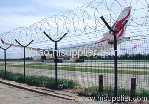 areport fence