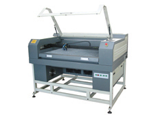 CO2 MDF Laser Engraving And Cutting Machine