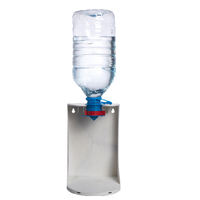 Water cradle with valve