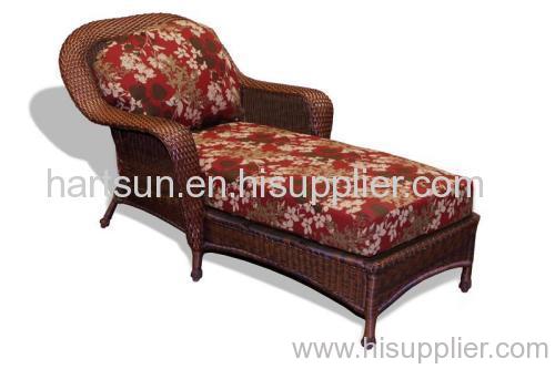 outdoor wicker lounge chair