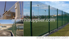 welded wire mesh panel fence