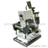 Manual stamping machine