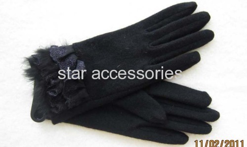 wool fashion gloves with angora and lace