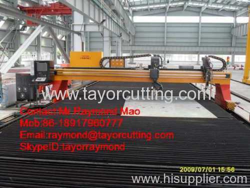 Heavy-duty gantry type plasma cutting machine