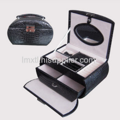 carrying jewelry box