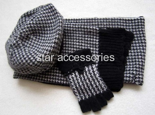 wool houndstooth scarf hat and gloves set