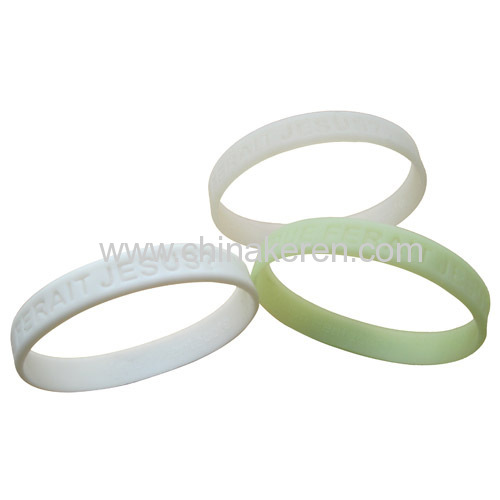 silcione glow in the dark bracelet