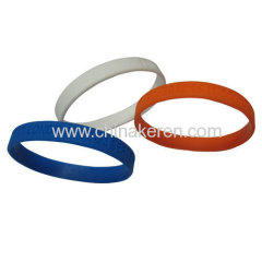 new design and custom color silicone bracelets