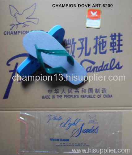 Champion dove plastic light sandals