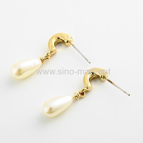 pearl earings