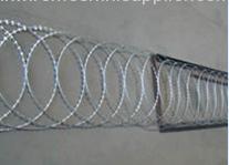 Flat blade barbed wire