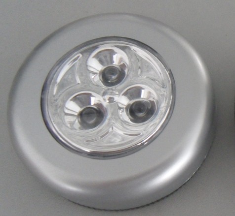 3 LED push light