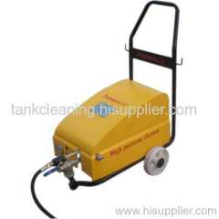 High pressure washer