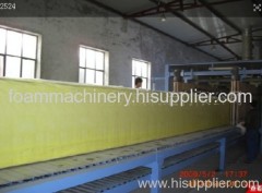 Continuously automatic foaming production line