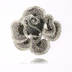 rose brooch