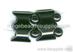 Magnetic hematite beads